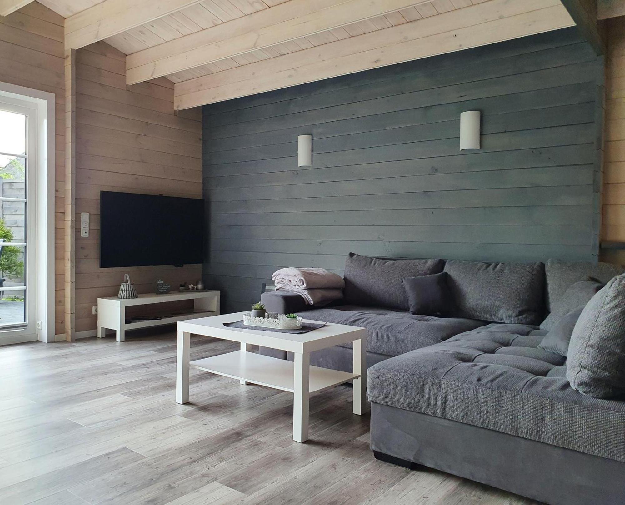 Idyllisches-Blockbohlenhaus-Mit-Eigenem-Garten-Und-Sauna-Zum-Wohlfuehlen Martensrade Екстер'єр фото